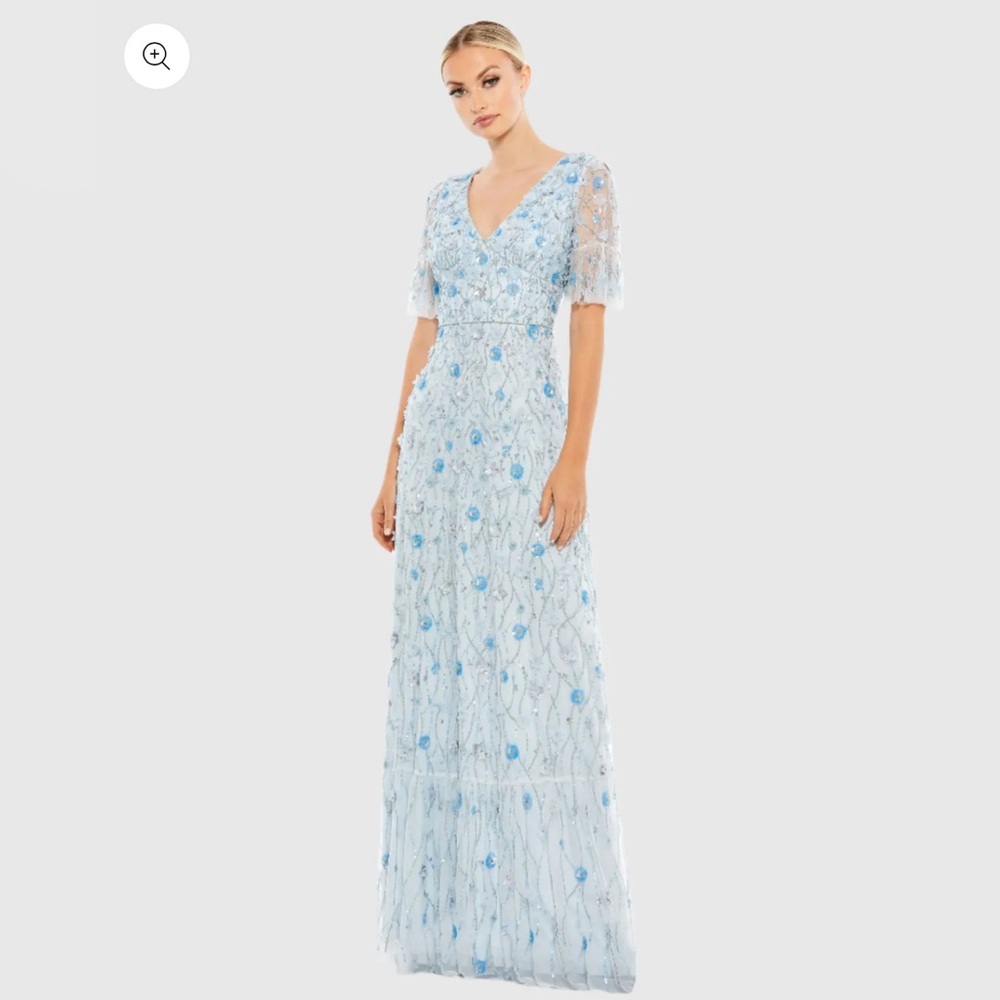 Mac Duggal Blue Embellished V-Neck Empire Waist Ruffle Hem Gown Size 8